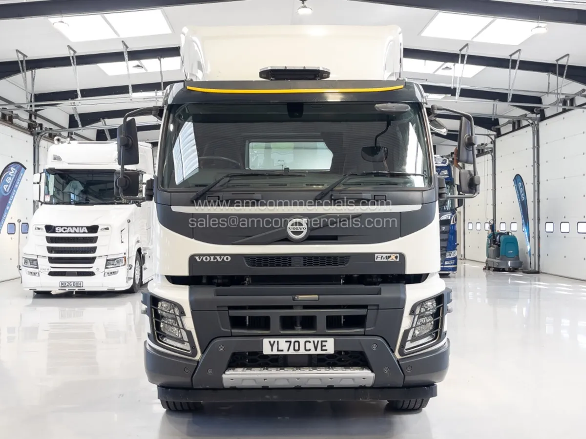 2021 VOLVO FMX 540 FLATTOP - Image 2