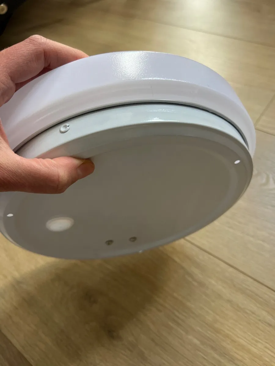Ceiling lamp for bathroom or other area - Image 3