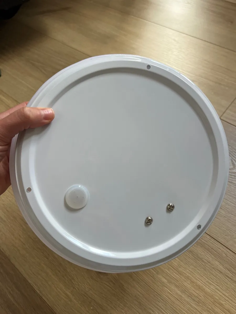 Ceiling lamp for bathroom or other area - Image 4