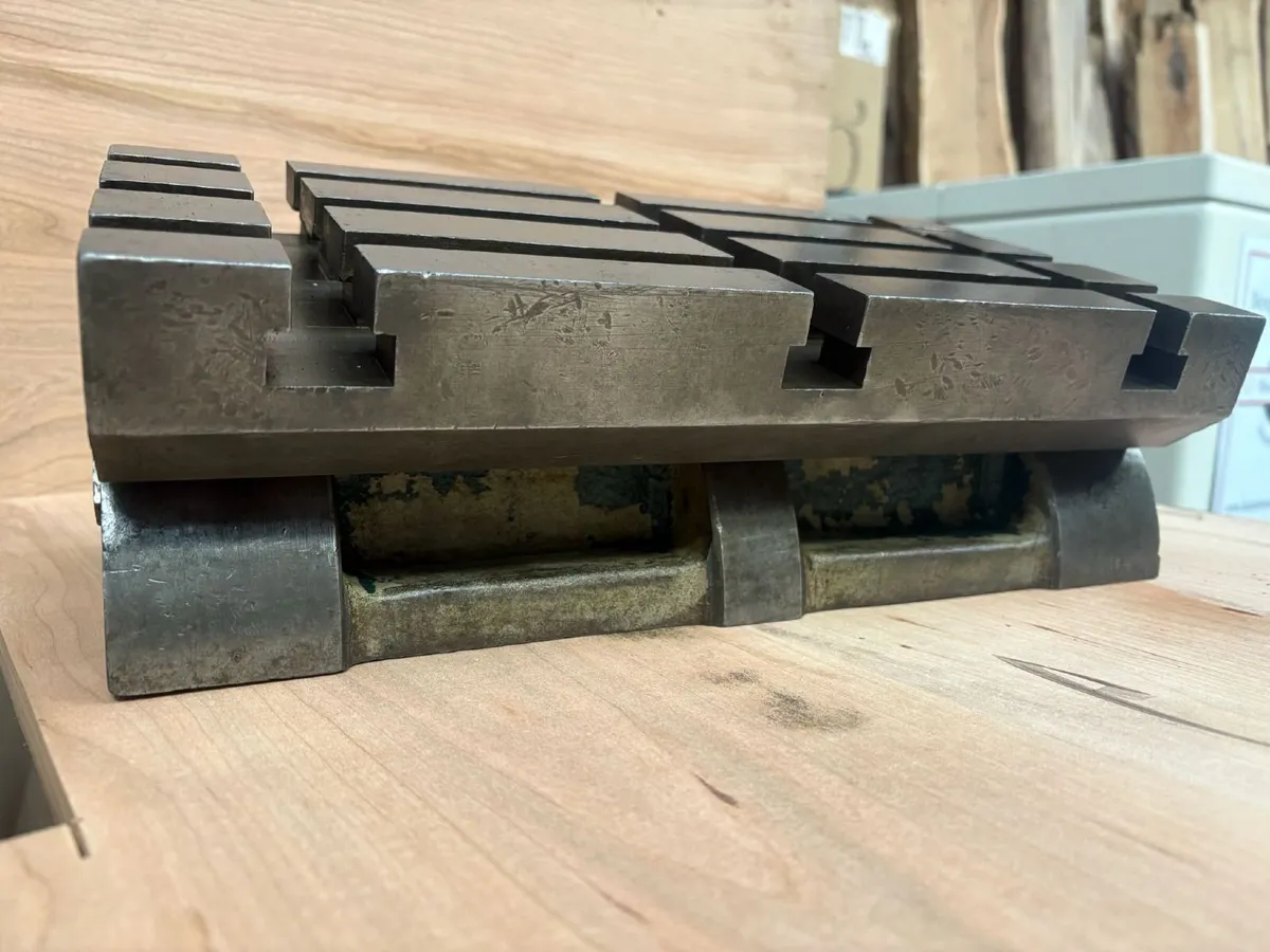 Heavy duty T slotted tilting angle table - Image 4