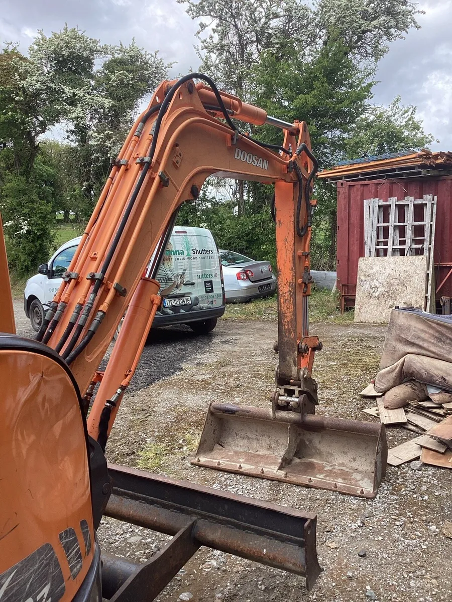 Mini digger 3 ton :: - Image 3