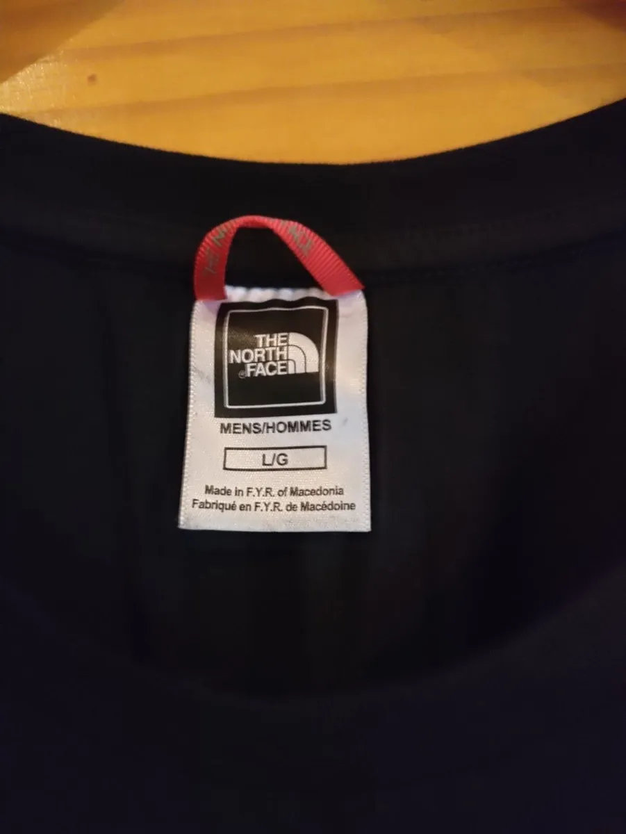 The North Face Mt Everest T shirt L New - Image 3