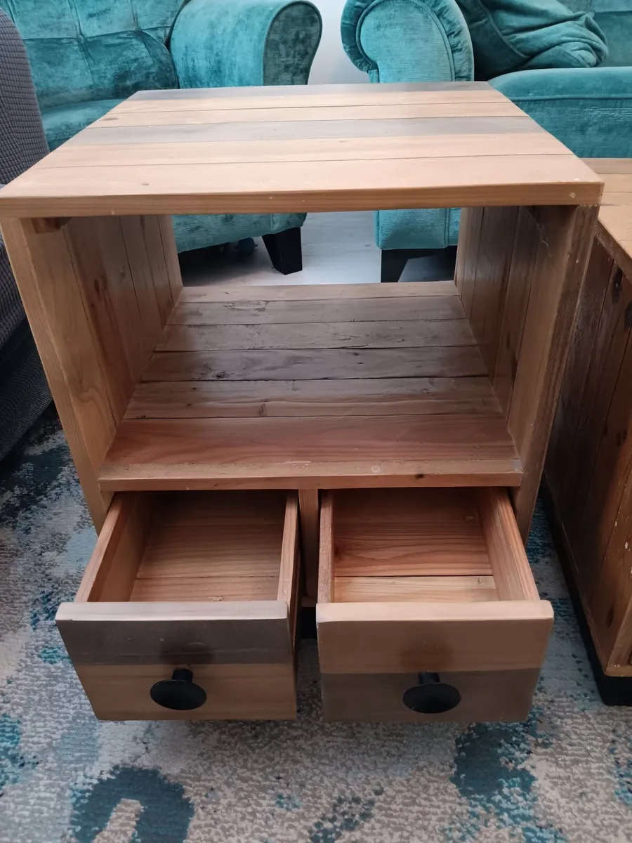 Reclaimed timber storage unit / bedside locker - Image 2