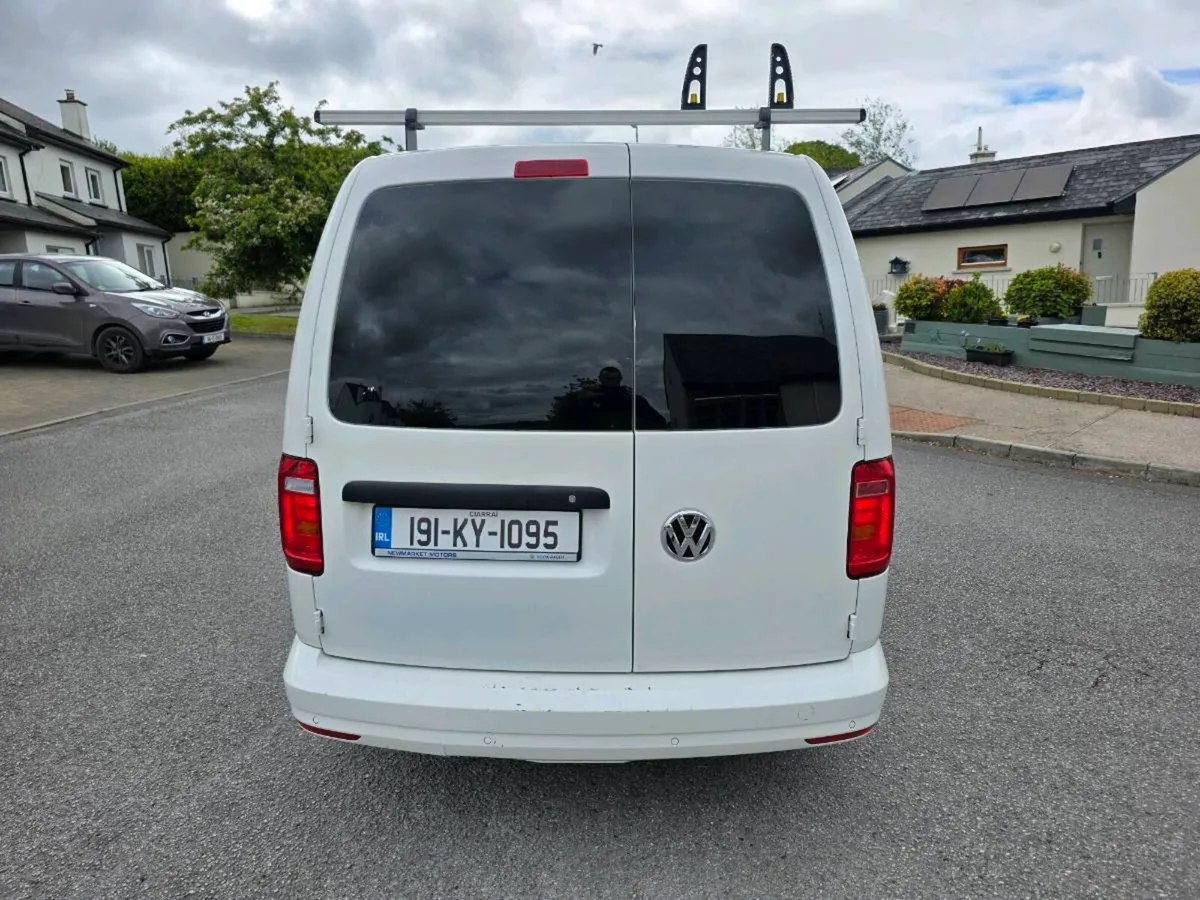 19 VOLKSWAGEN CADDY MAXI 2 SIDE DOORS CVRT 06/27 - Image 4