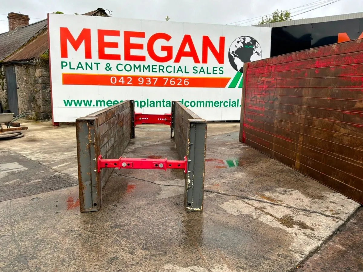 5.0mts  AL TRAD TRENCH BOX & RISER........4175-2. - Image 2