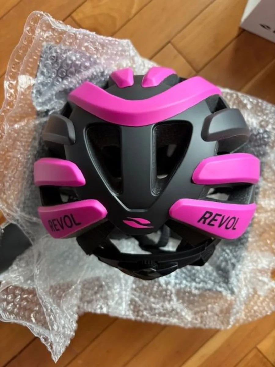 bike helmet - Image 4