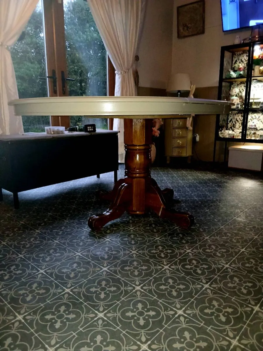 Kitchen Table - Image 2