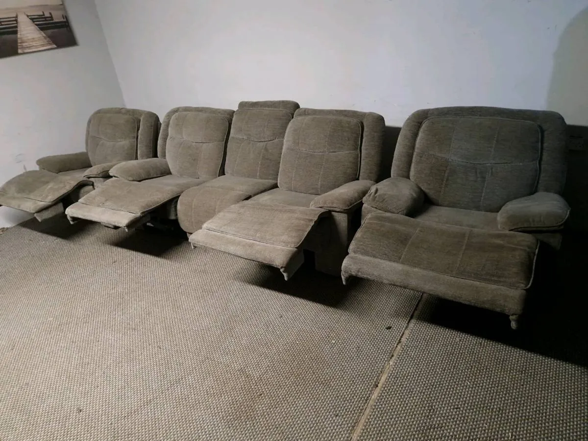 Sofas - Image 3