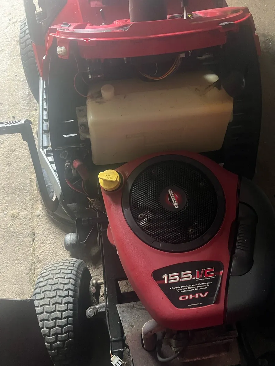 Castle garden mower. - Image 1