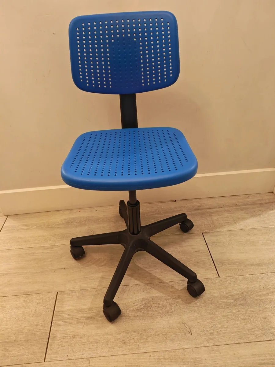 Office Chair - Image 2