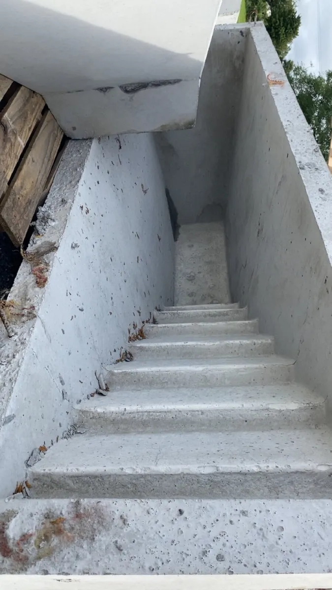 Concrete sheep dipper - Image 3