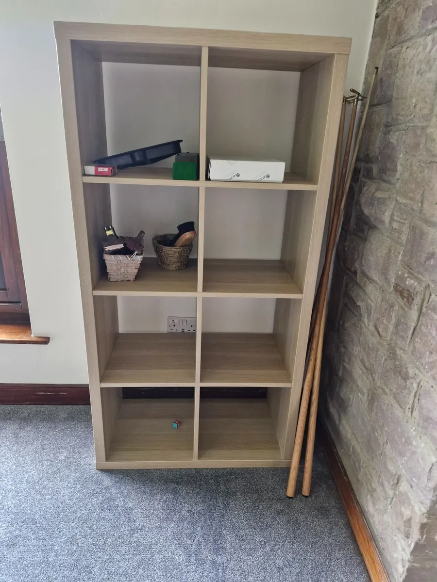 Cube book shelf