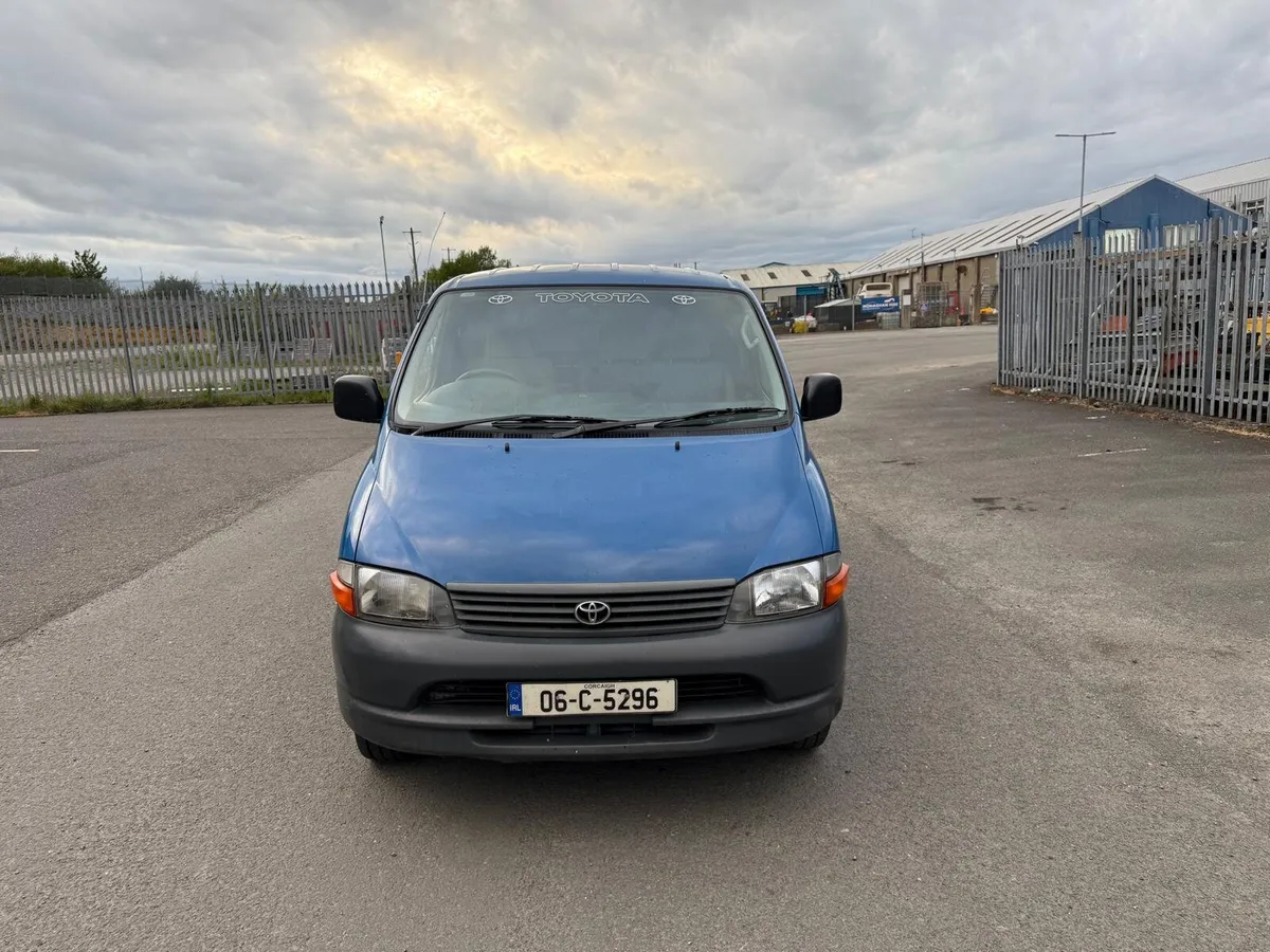 €4800 2006 hiace fresh cvrt €4800 - Image 3