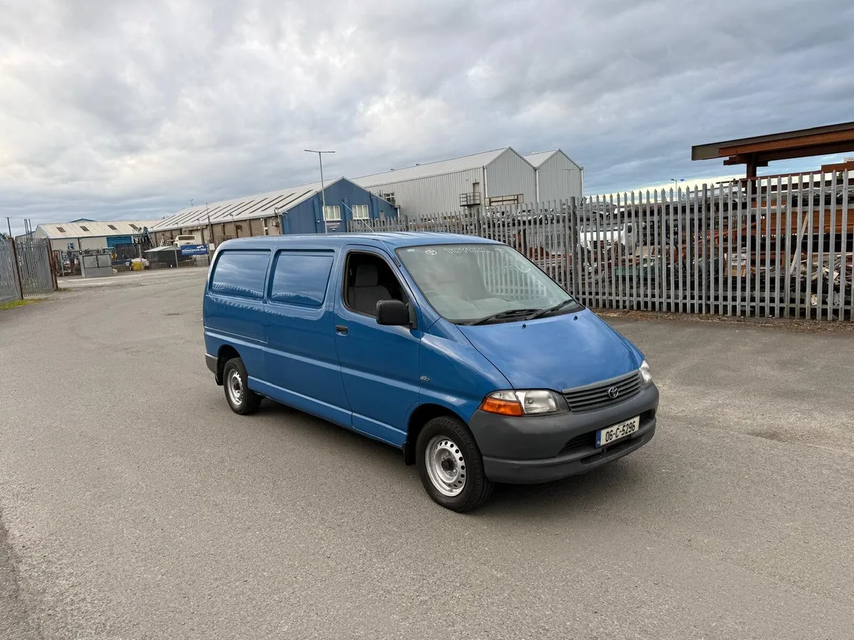 €4800 2006 hiace fresh cvrt €4800 - Image 4