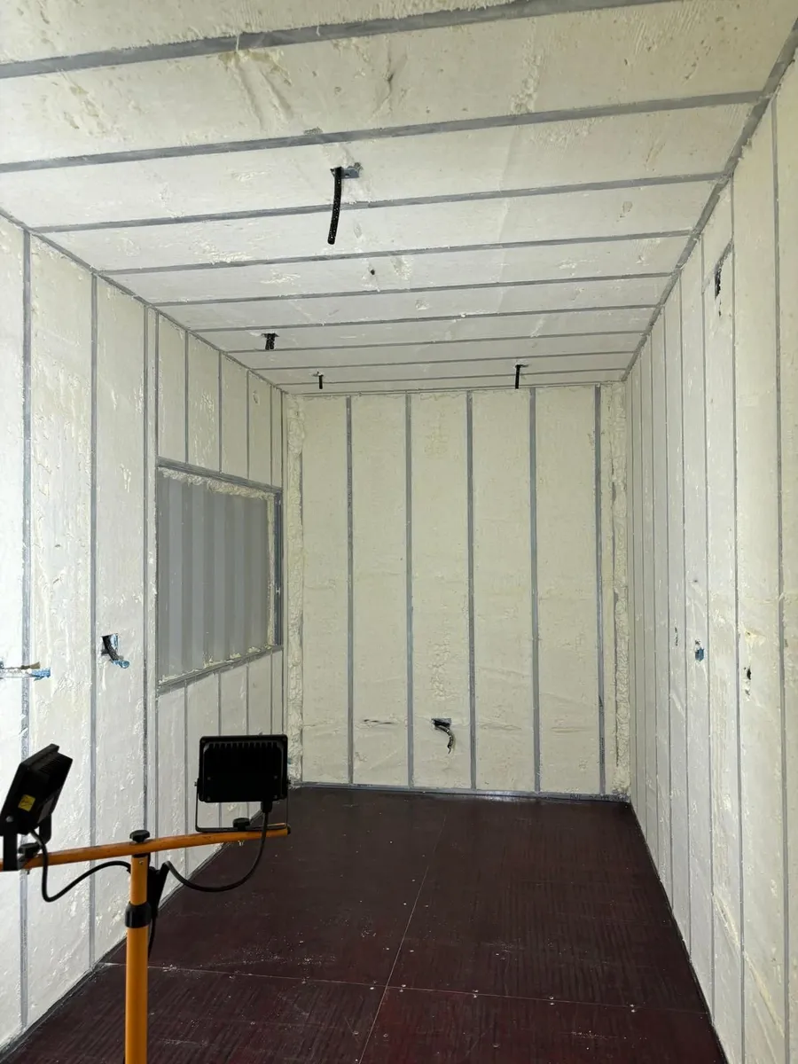 Catering container/Kitchen 1 year old - Image 4