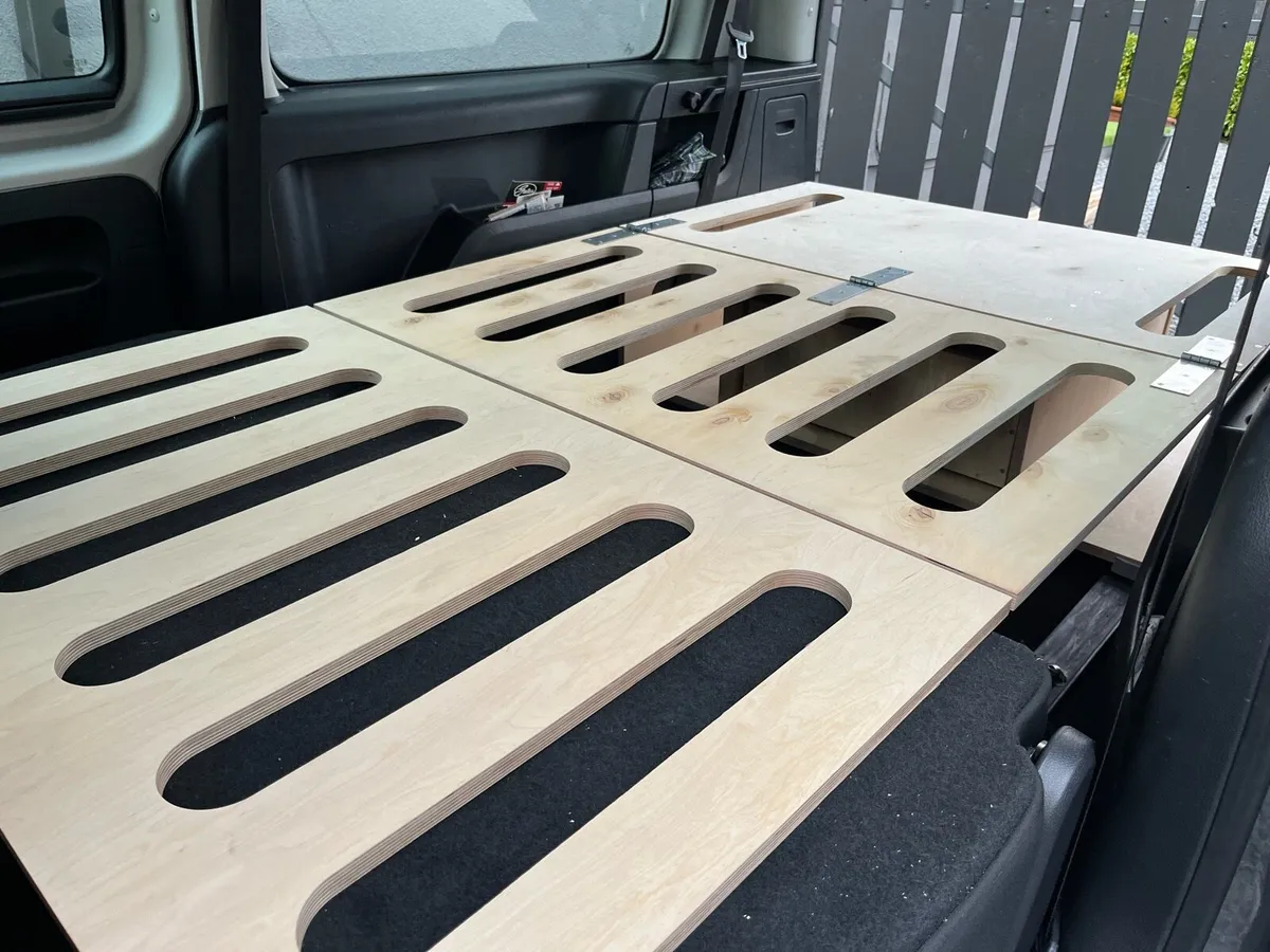 Camper box - Image 1