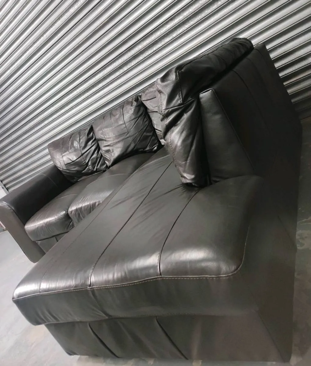 Dark brown Corner sofa couch 4/5 seater - Image 2