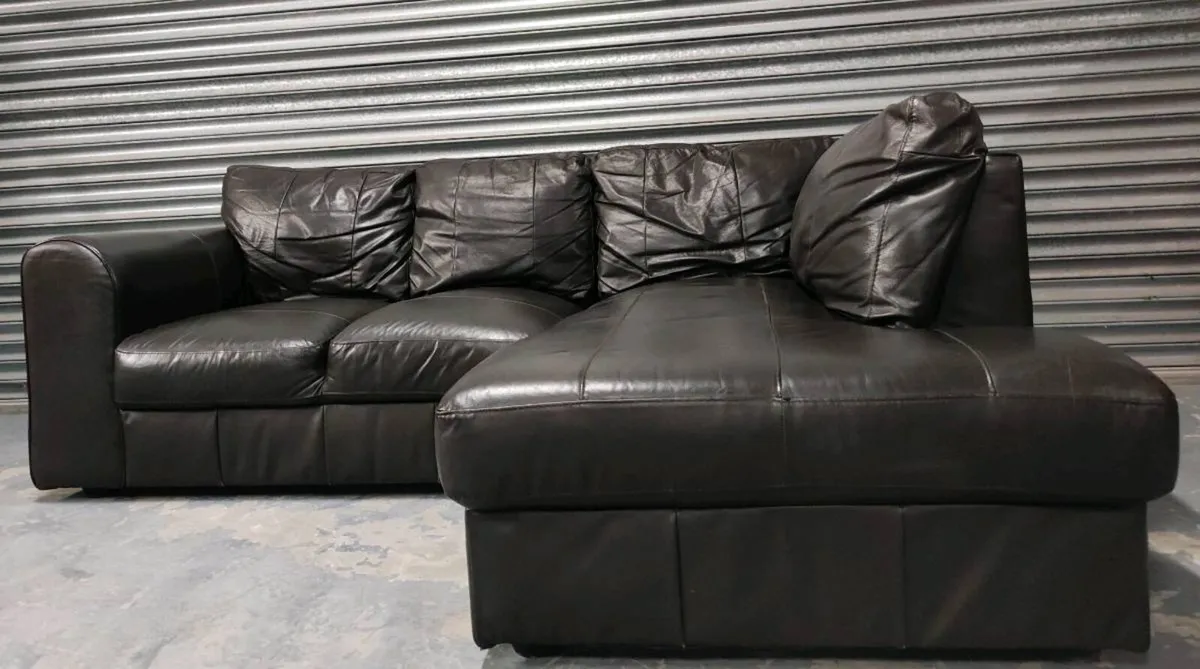 Dark brown Corner sofa couch 4/5 seater - Image 3