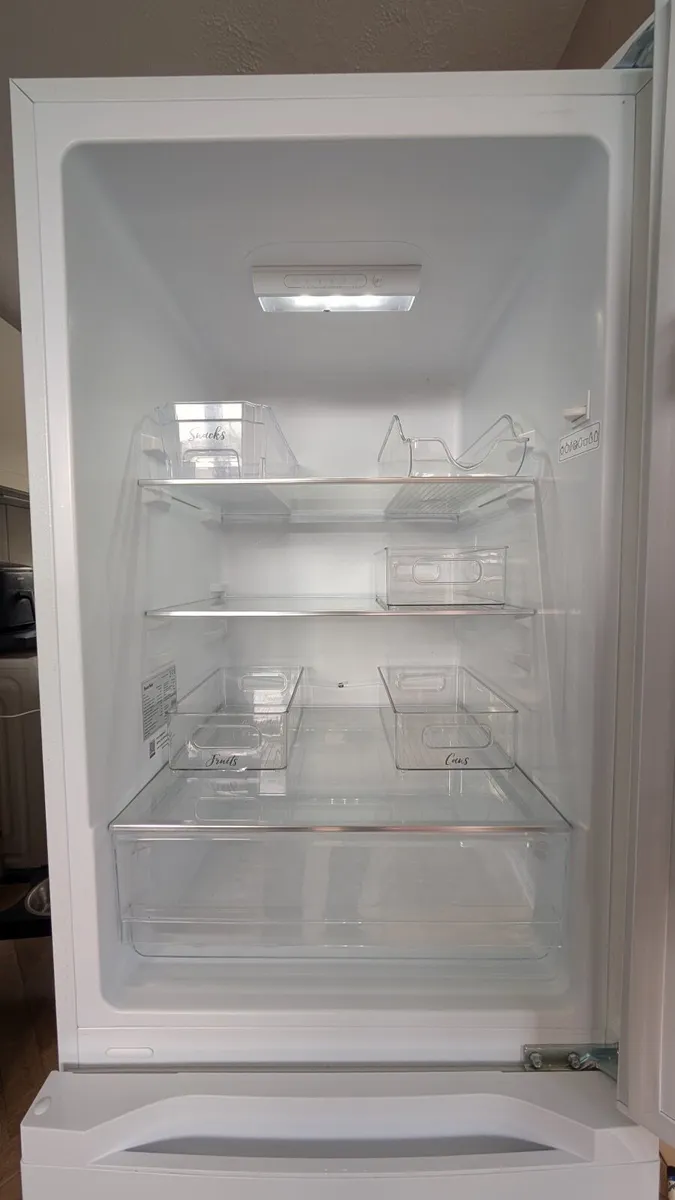 Fridge/freezer - Image 3