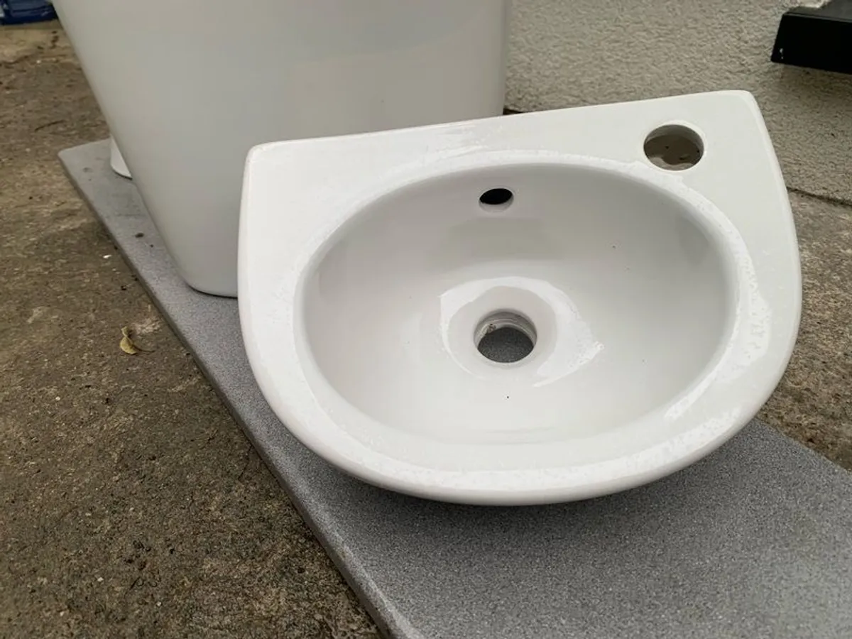 toilet and sink - Image 4