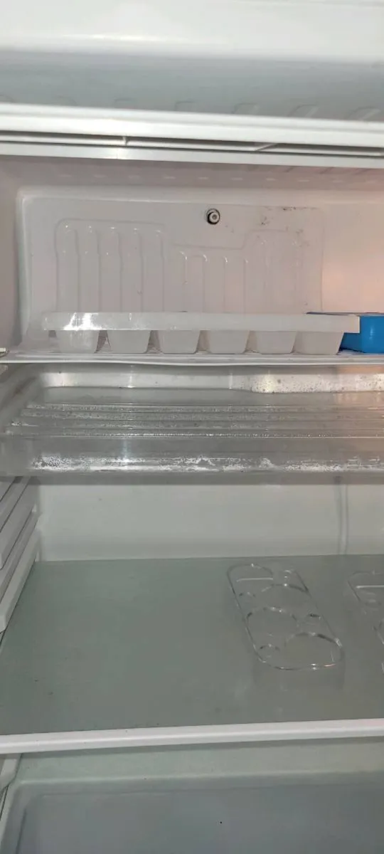 Fridge/freezer - Image 3