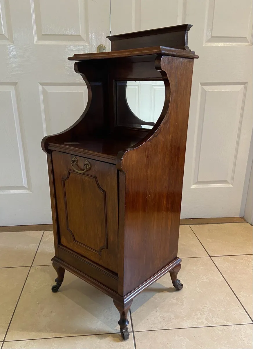 Victorian bedside cupboard - Image 2