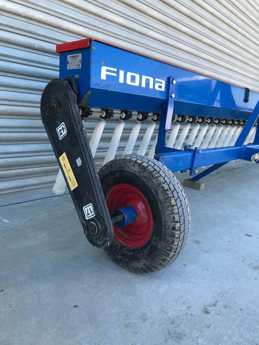 Fiona Grassbag SI grass seed seeder 3 metre - Image 2