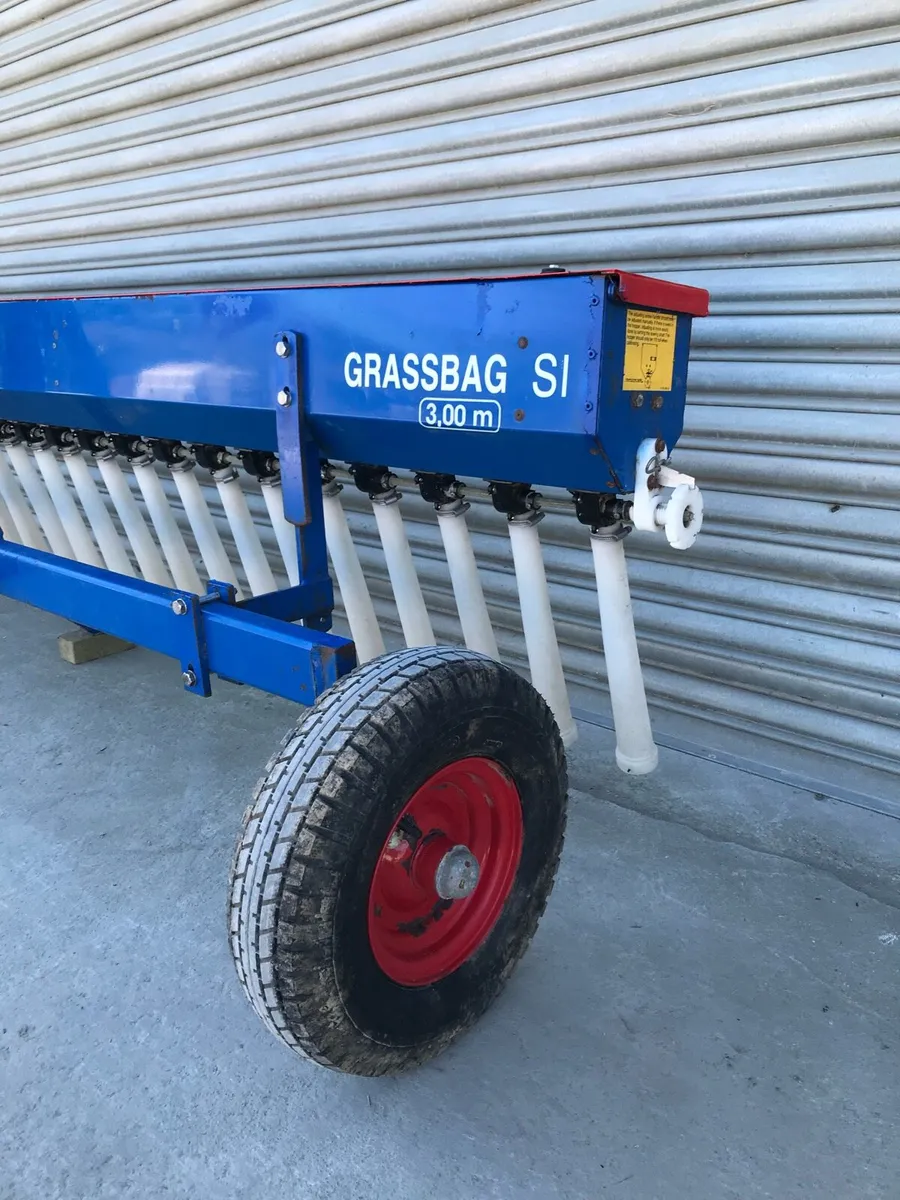 Fiona Grassbag SI grass seed seeder 3 metre - Image 3