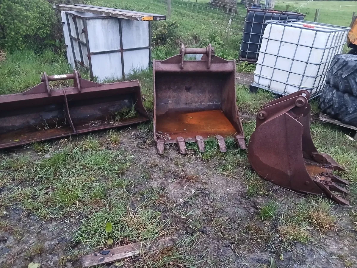Digger buckets