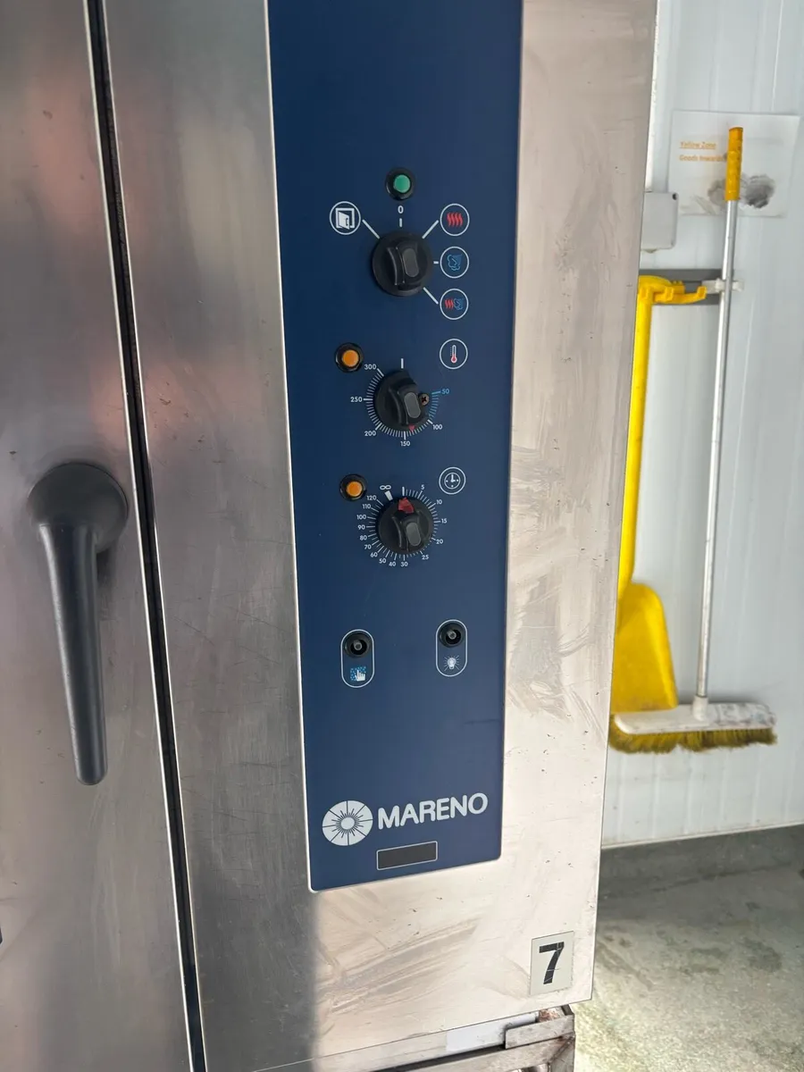 Commercial Oven - Image 3