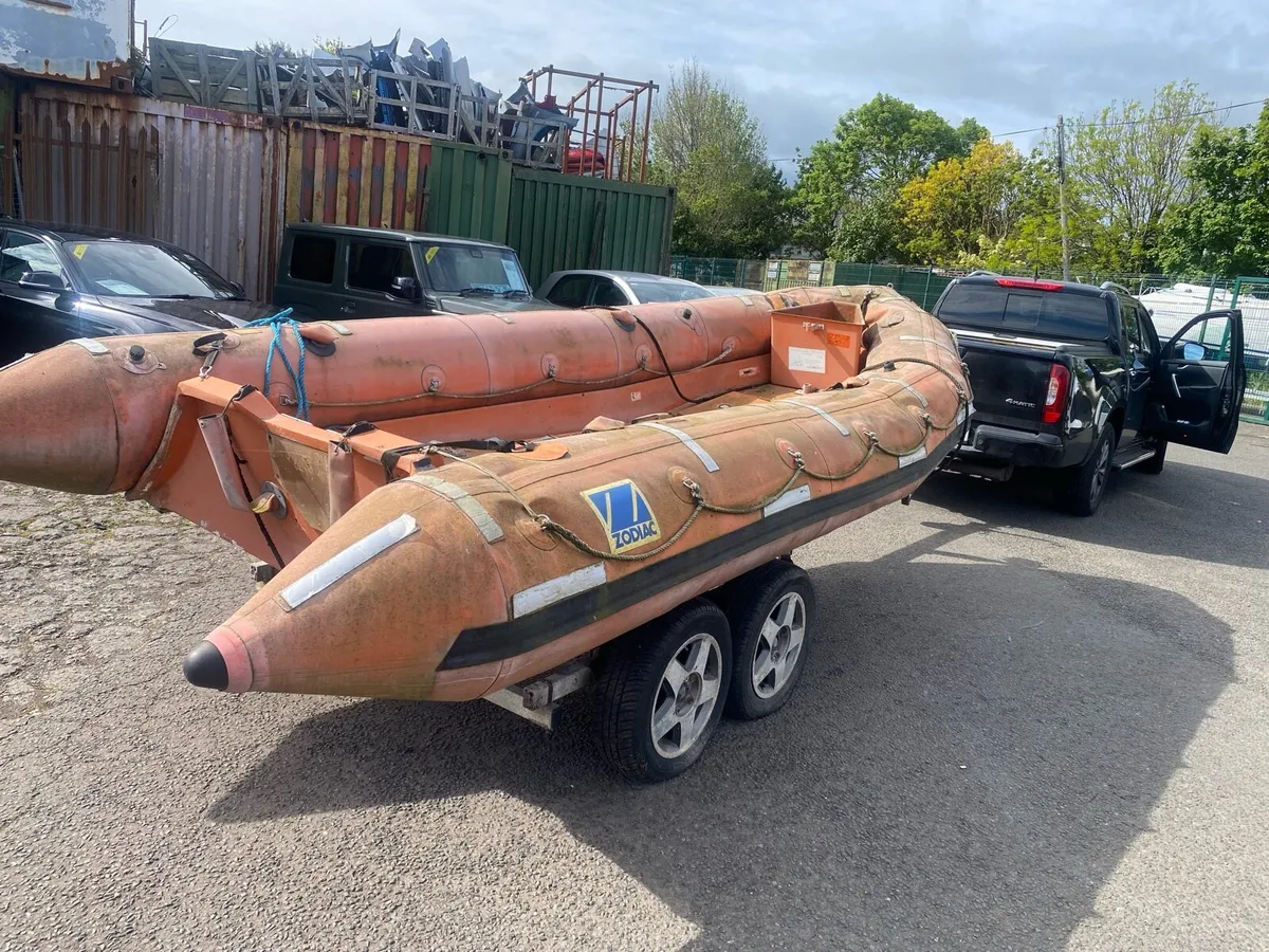 THREE BOATS MUST GO!! - Image 1