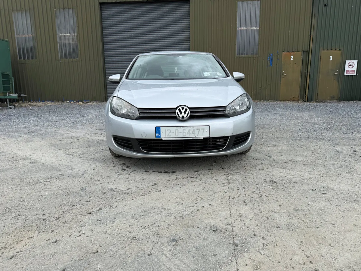 2012 Golf 1.2 petrol - Image 1