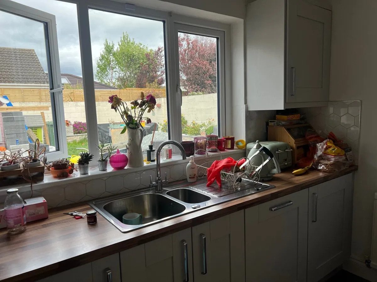 Kitchen - Image 4
