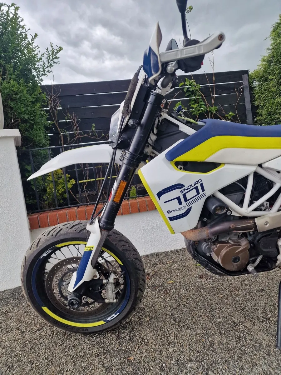 HUSQVARNA  701 - Supermoto - 2018 - Image 4