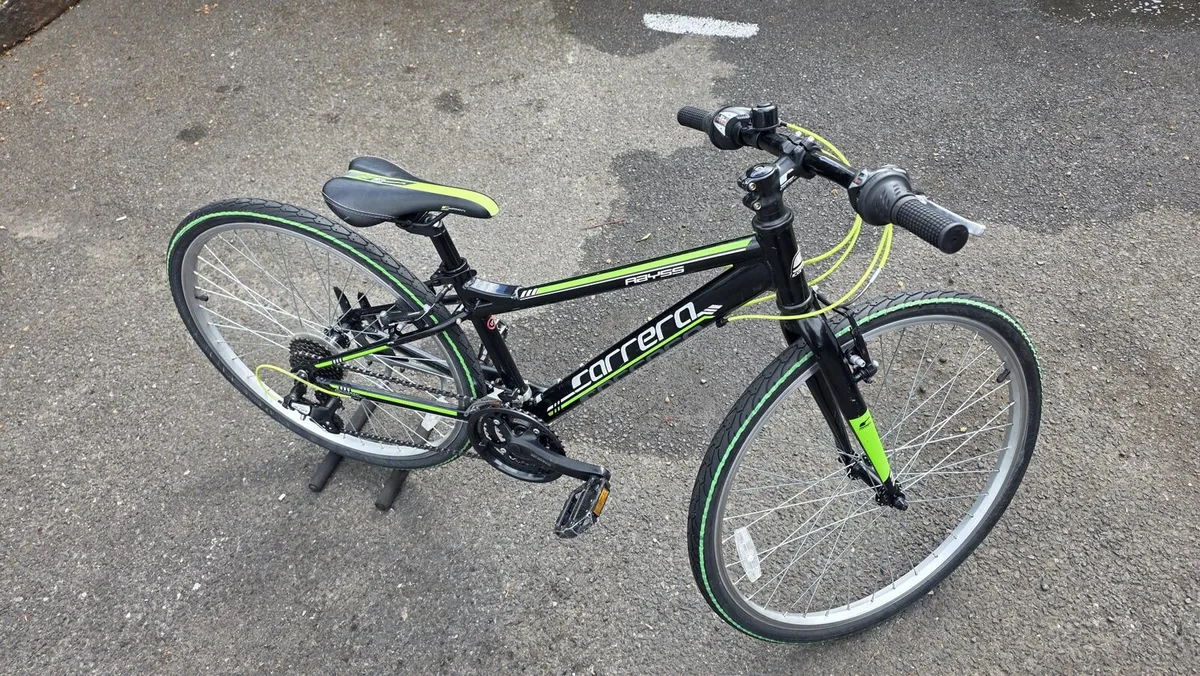 Carrera 26” Bike  Like New - Image 2