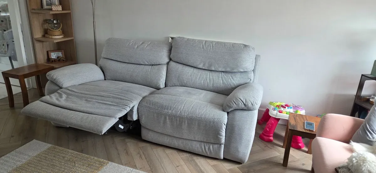 Sofa - Image 3