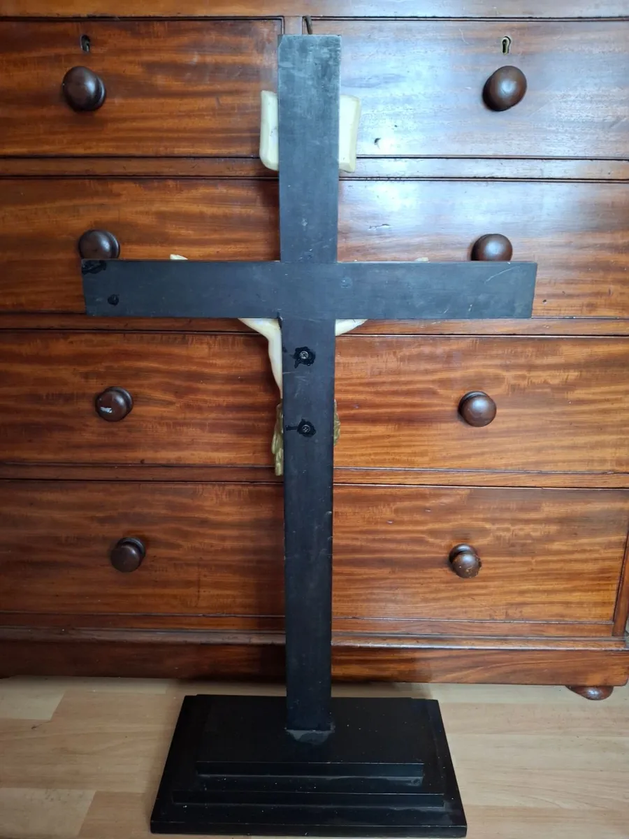 HOLY CROSS STATUES - Image 3
