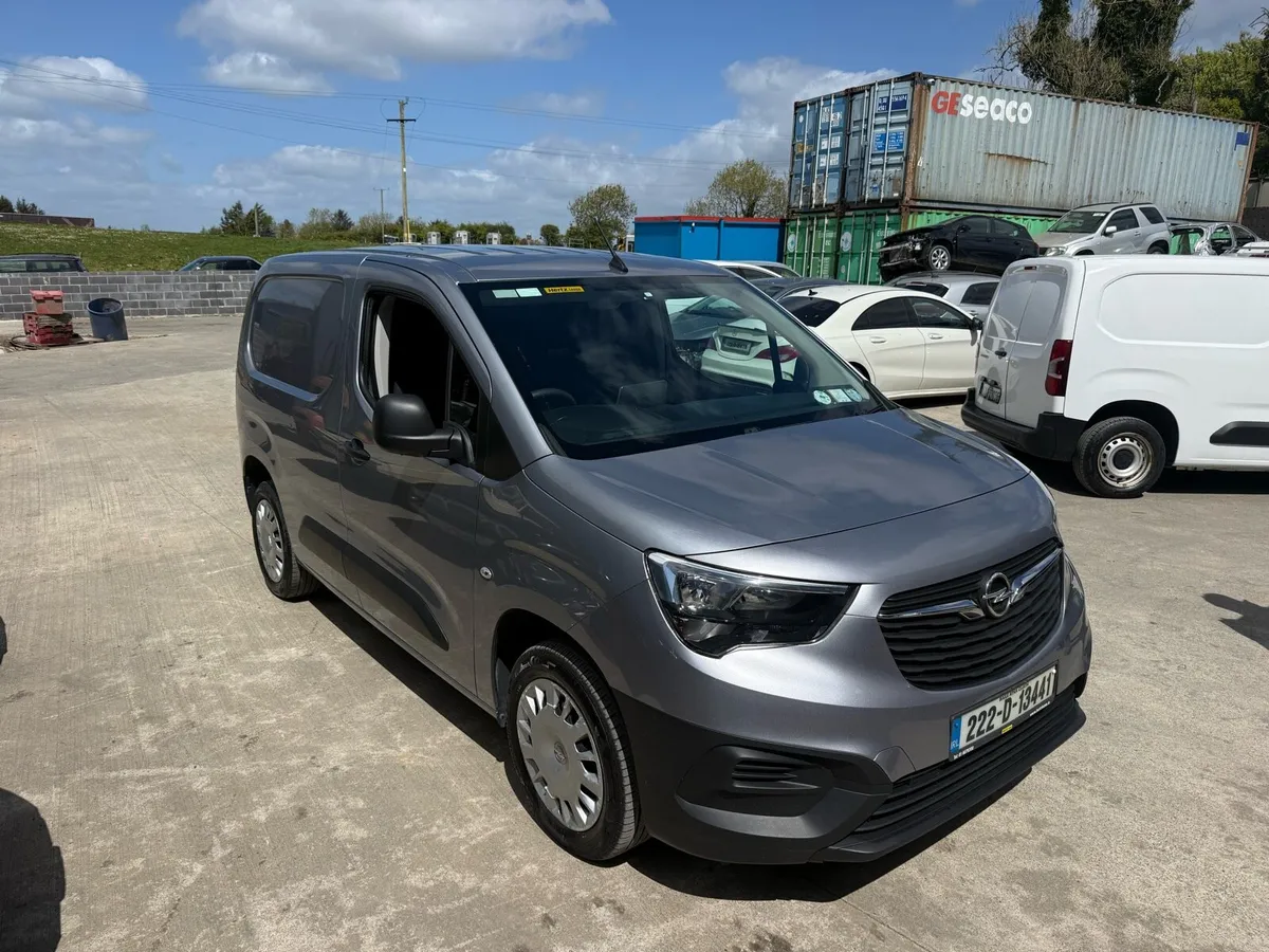 2022 Opel combo - Image 1