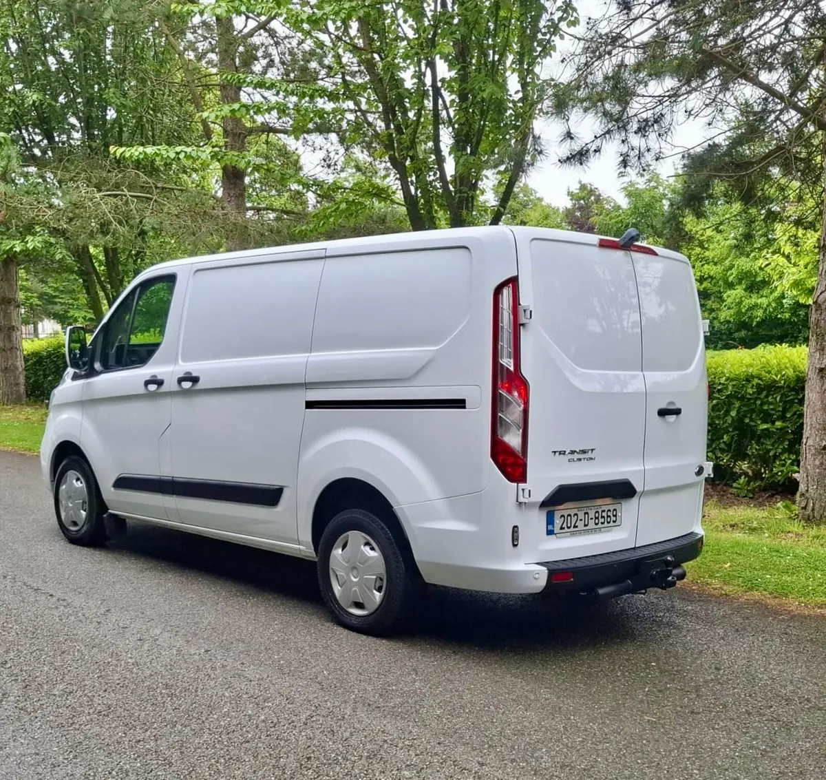 Ford Transit Custom 2020 - Image 2