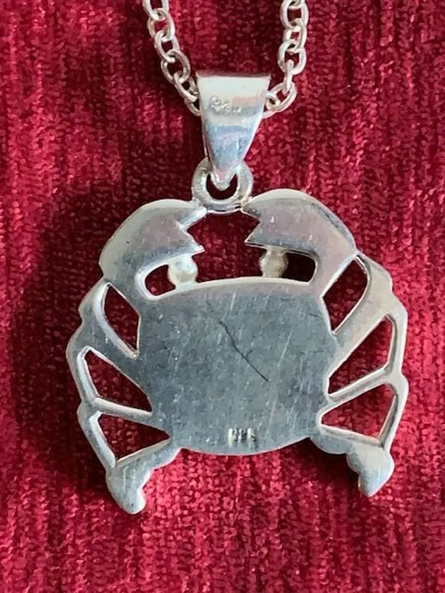 Silver Cancer sign pendant - Image 2