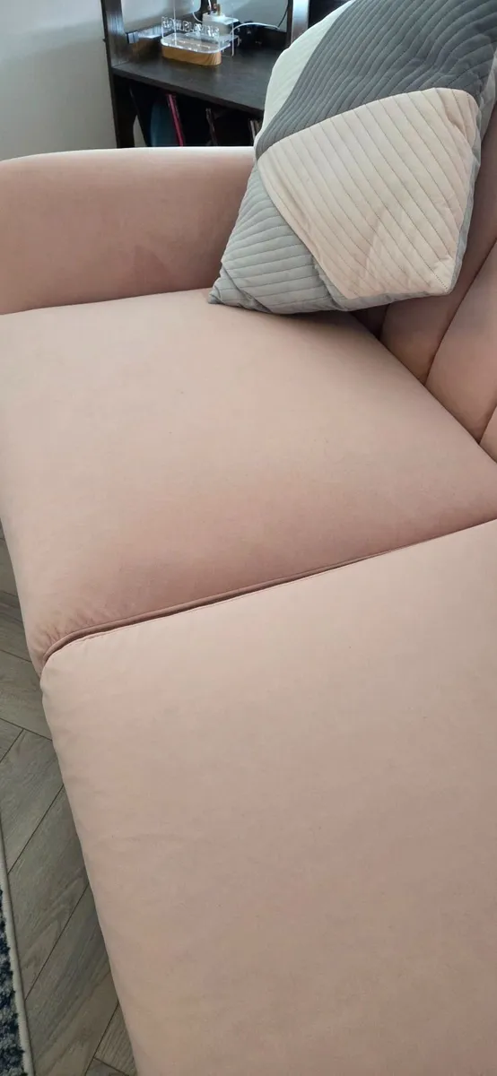 Sofa - Image 3