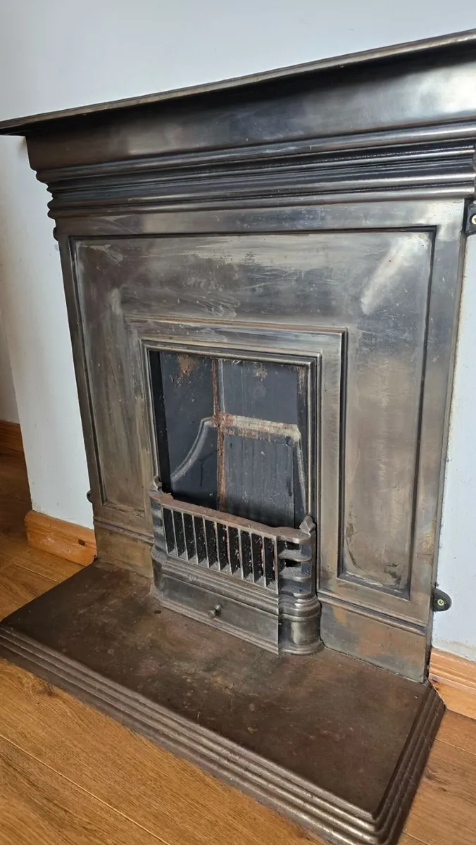 Fireplace Cast Iron - Image 3