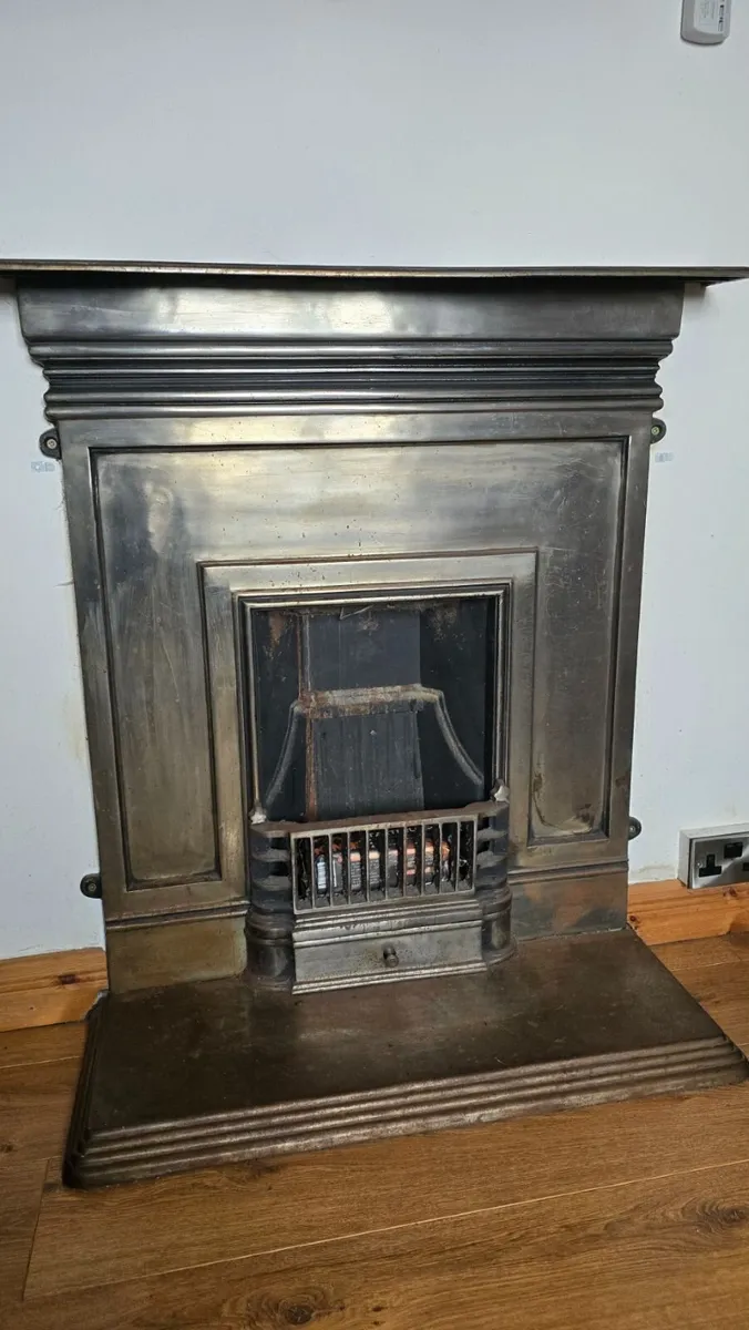Fireplace Cast Iron - Image 1