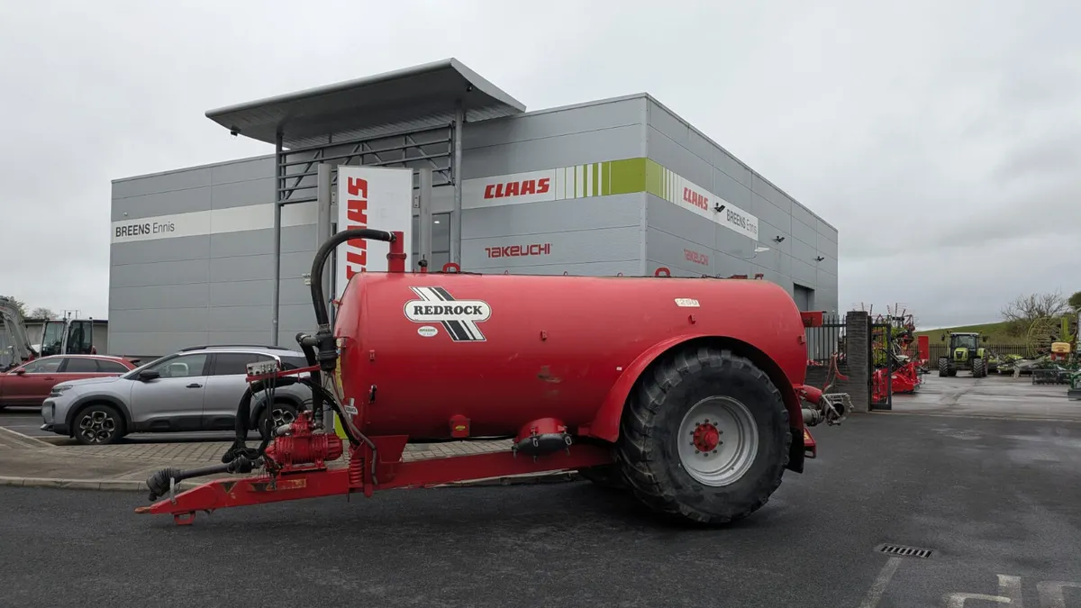 REDROCK 2250 gallon slurry tanker - Image 2