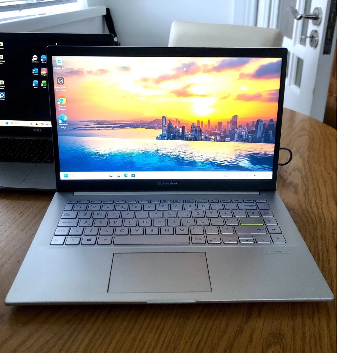 Asus Vivobook - Image 1