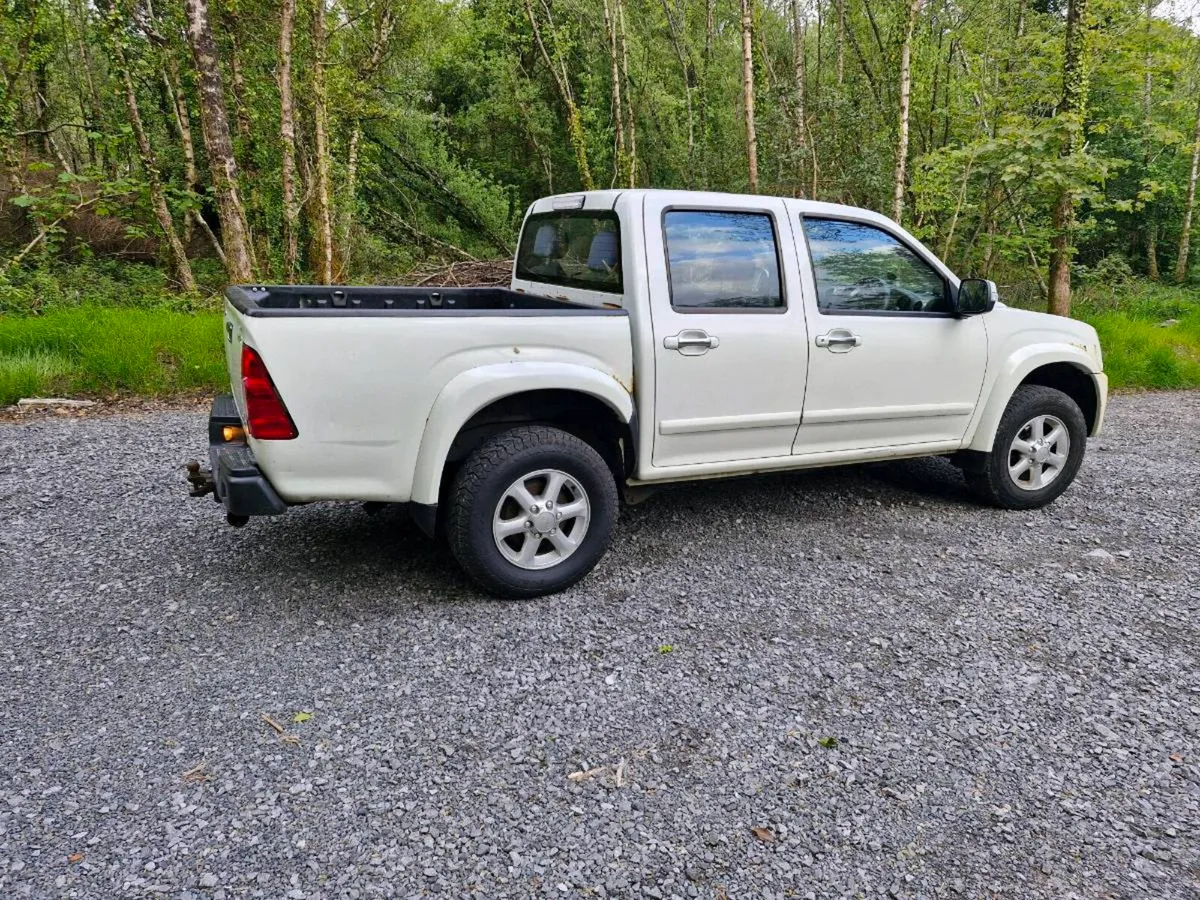 Isuzu rodeo 2.5 2009 - Image 4