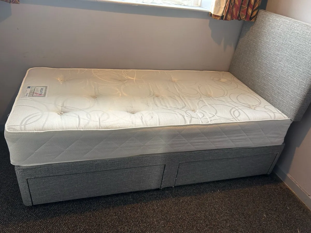 Single bed with storage and headboard - Image 4