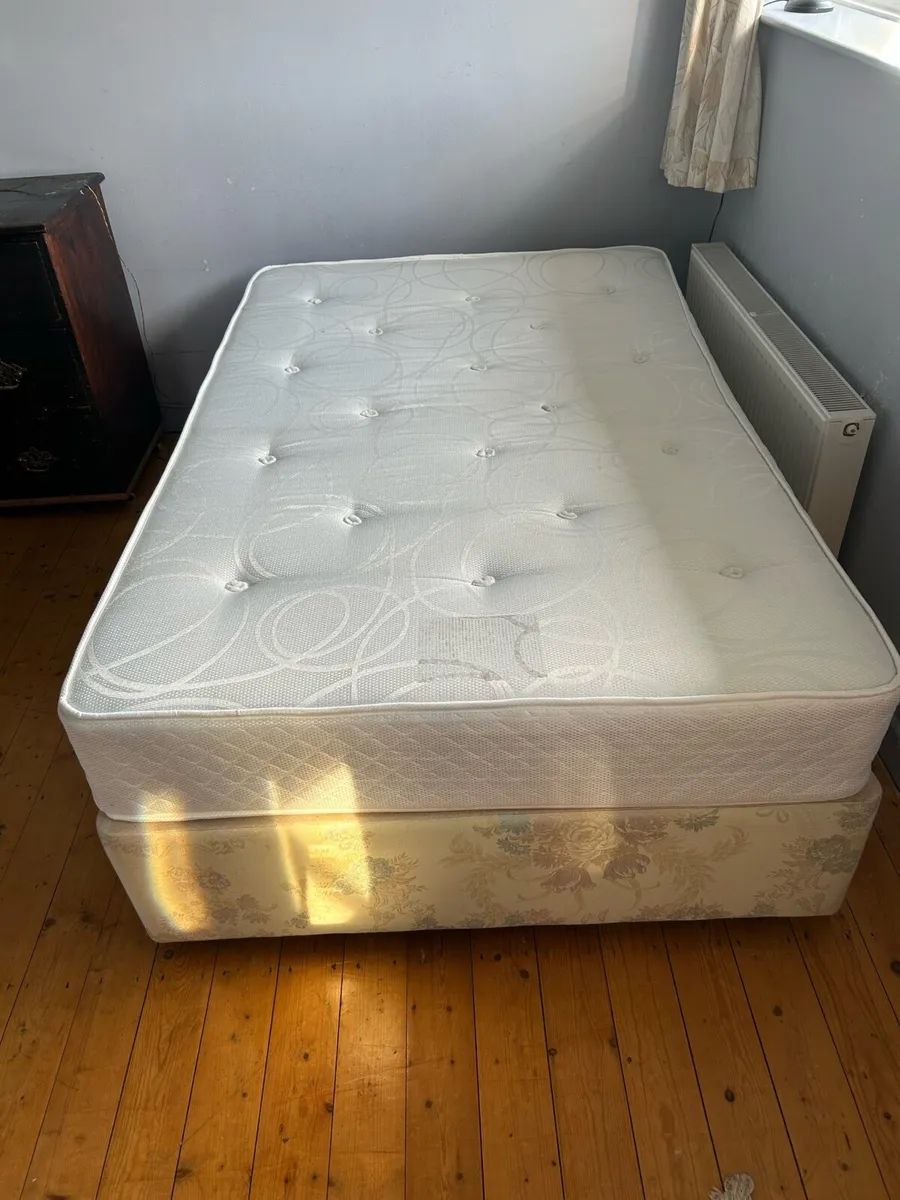 Small double bed with storage - Image 1