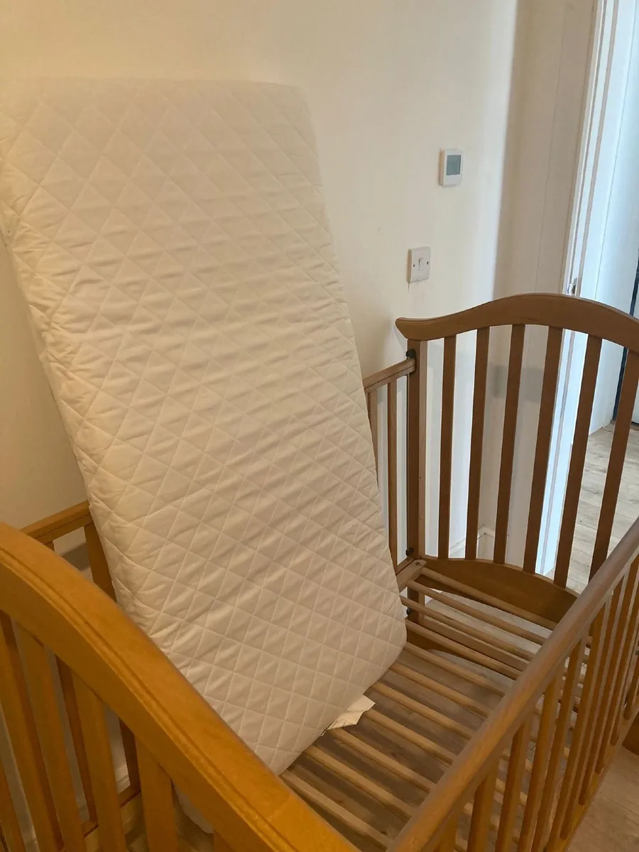 Baby Cot - Image 2