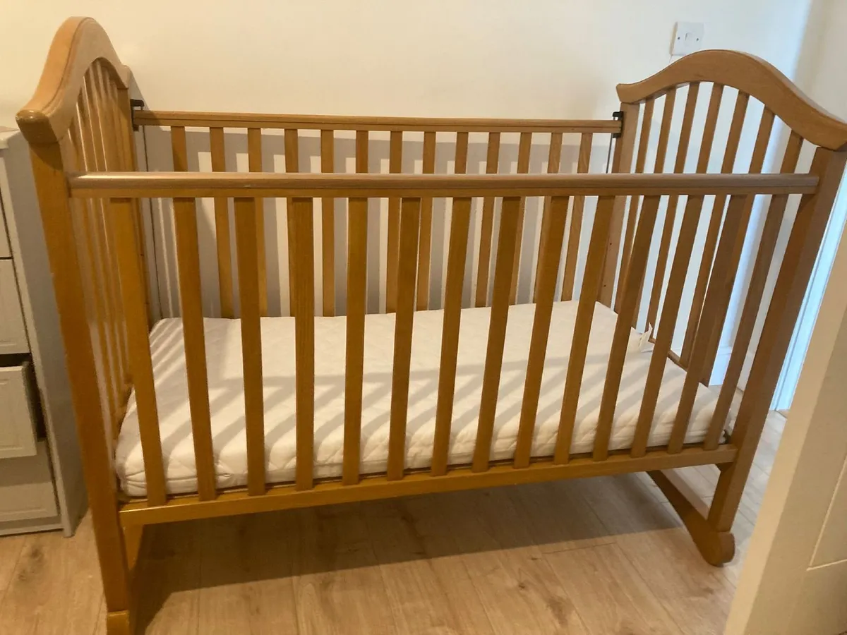 Baby Cot - Image 1